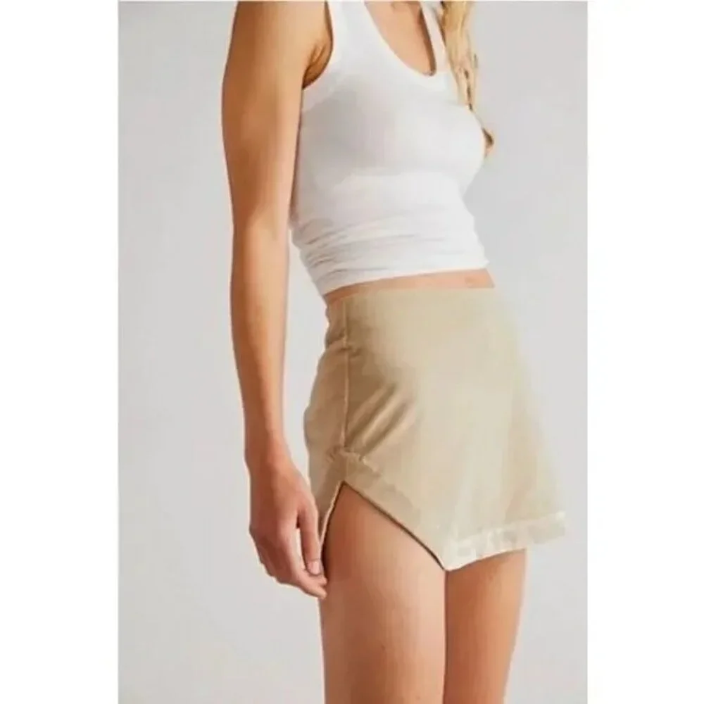 Free People Beige Velvet-Like Mini Skirt Size 6 - Picture 3 of 12